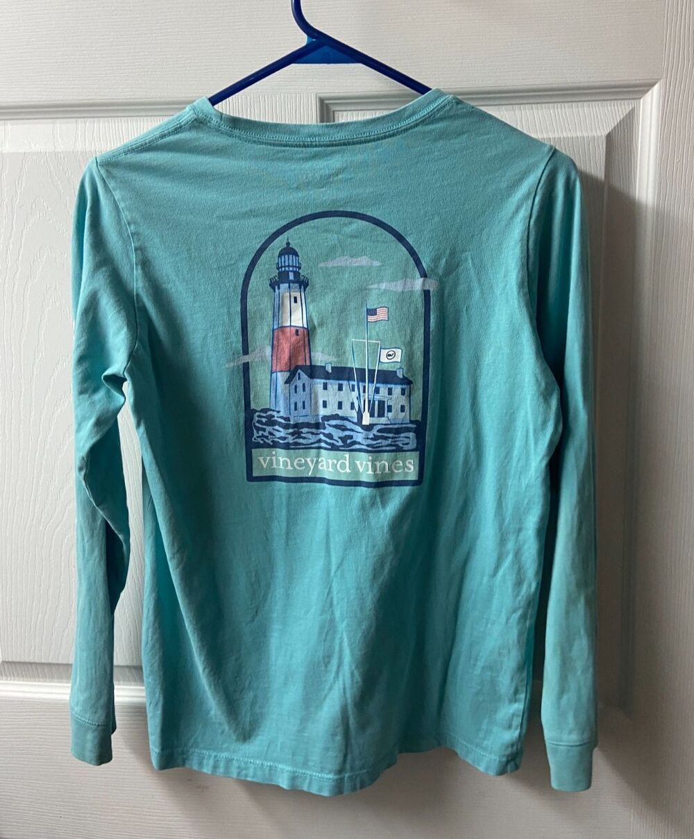 Vineyard Vines Blue Long Sleeve Light House Graphic Pocket T-Shirt Women's S